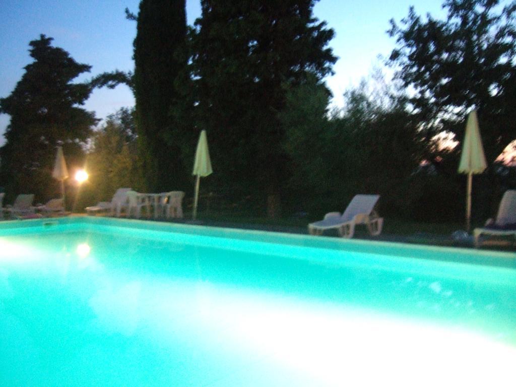 Agriturismo Relais Poggio Primo Borro Екстер'єр фото